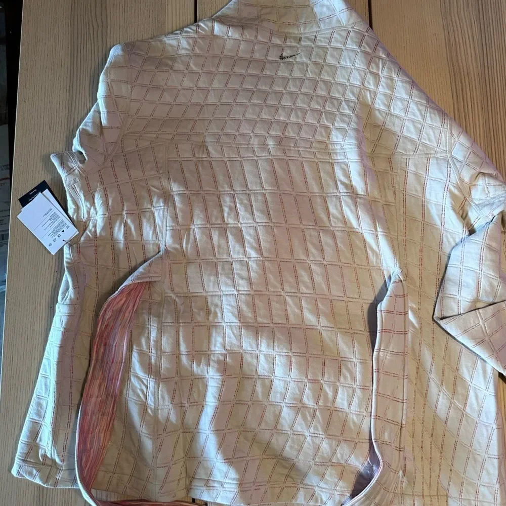 Nike Yoga Therma-FIT Luxe Reversible Jacquard Top In Cream and Pink - Sz 1X NWT